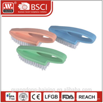 brosse en plastique